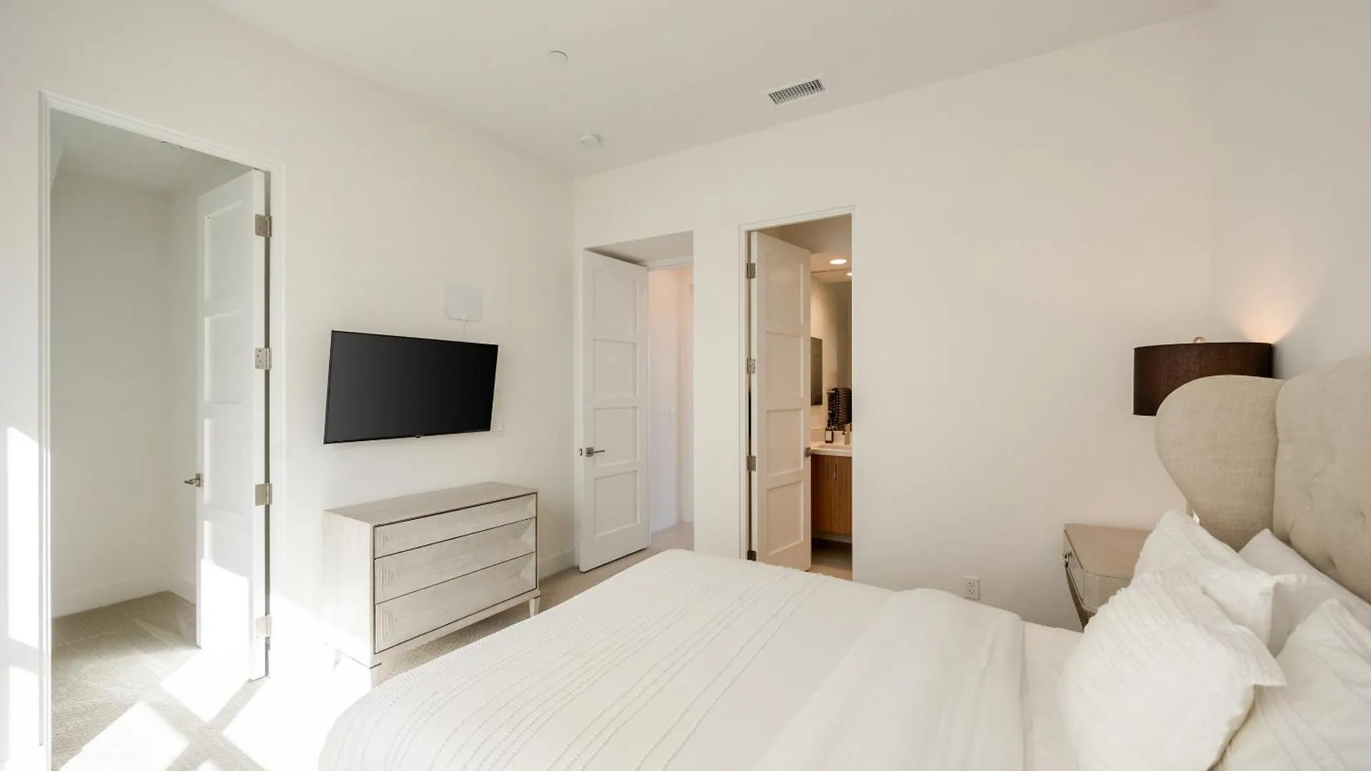 Palladium Palace By Vare Miralon Resort! Palm Springs